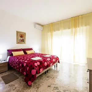 Apartment Celentano - Youtown, Bari